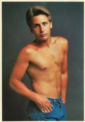 16886 EmilioEsteveza